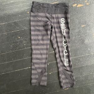 Soul Cycle x Lululemon cropped leggings size 4